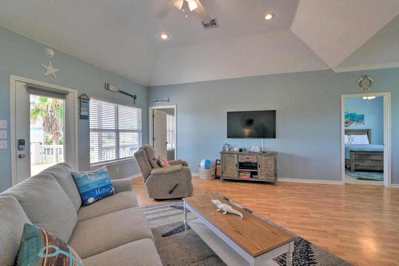 Bright Crystal Beach House, Walk To Coast! Villa Bolivar Peninsula Eksteriør billede