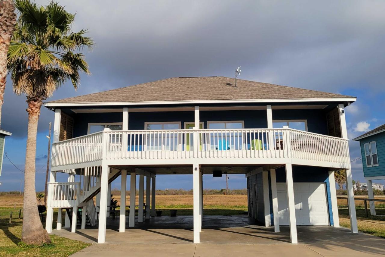 Bright Crystal Beach House, Walk To Coast! Villa Bolivar Peninsula Eksteriør billede